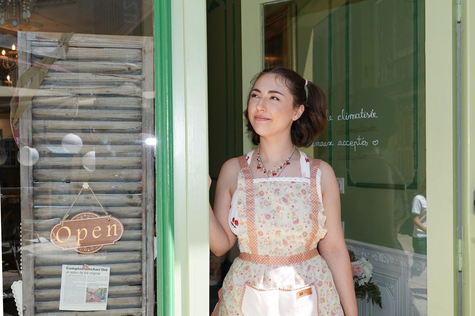 Gaïa en tenue Regency