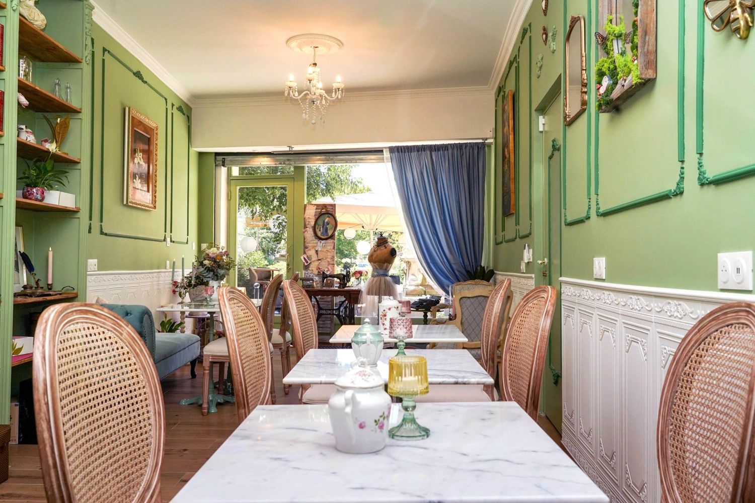 Ambiance du Comptoir Enchan'thé